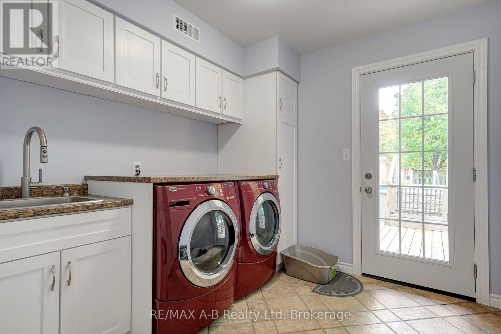 224 Morenz Drive Property Photo 27