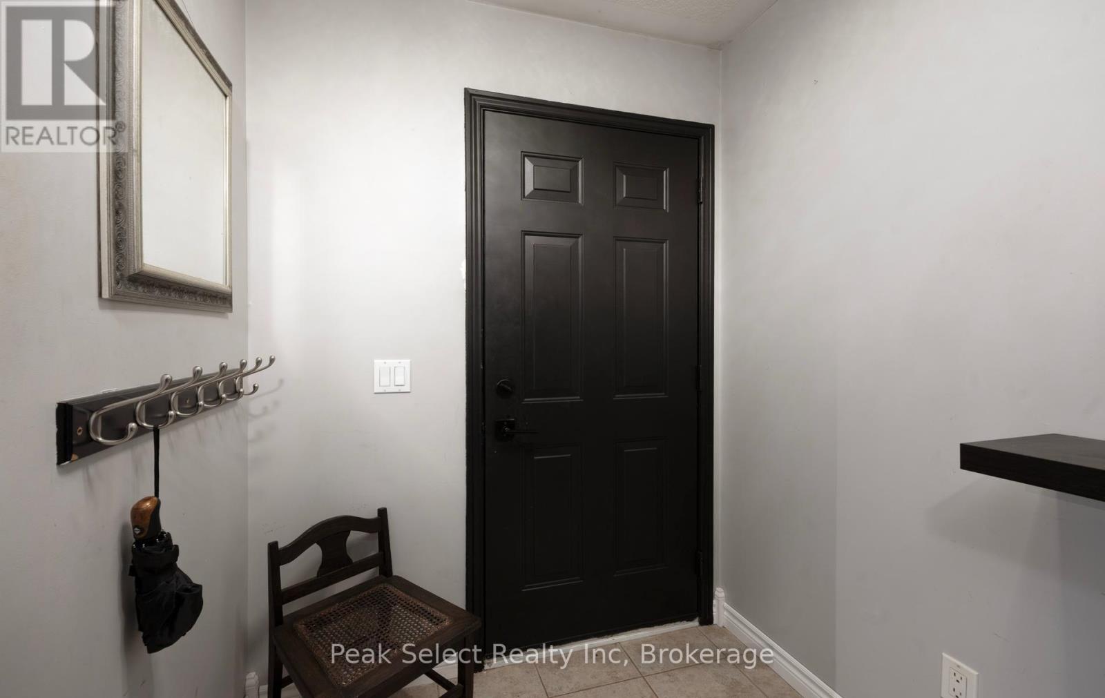 57 Parkhaven Crescent Property Photo 6