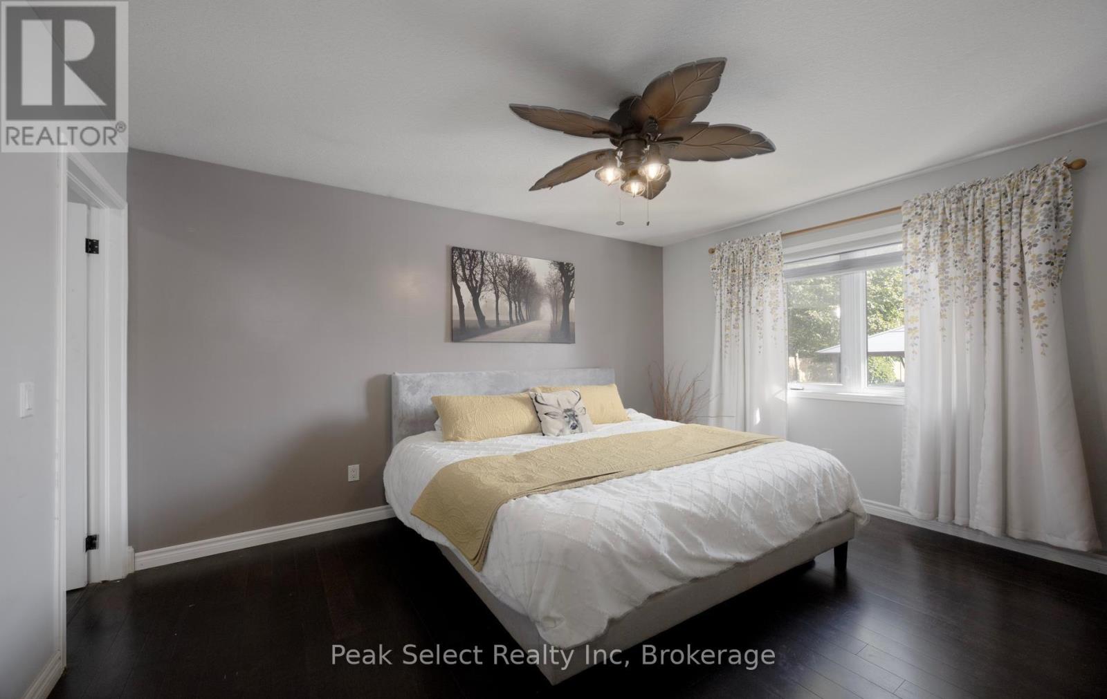 57 Parkhaven Crescent Property Photo 17