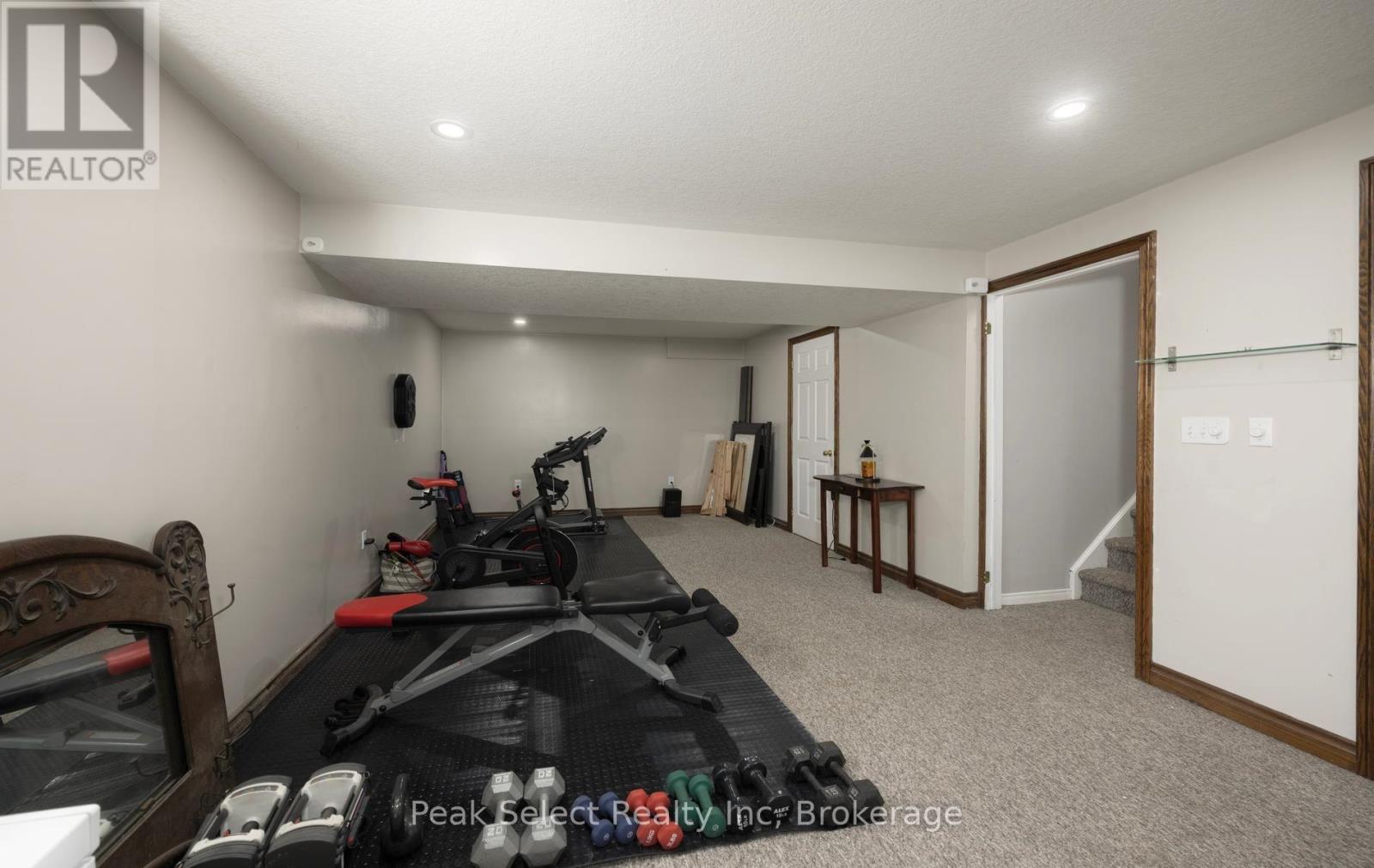 57 Parkhaven Crescent Property Photo 24