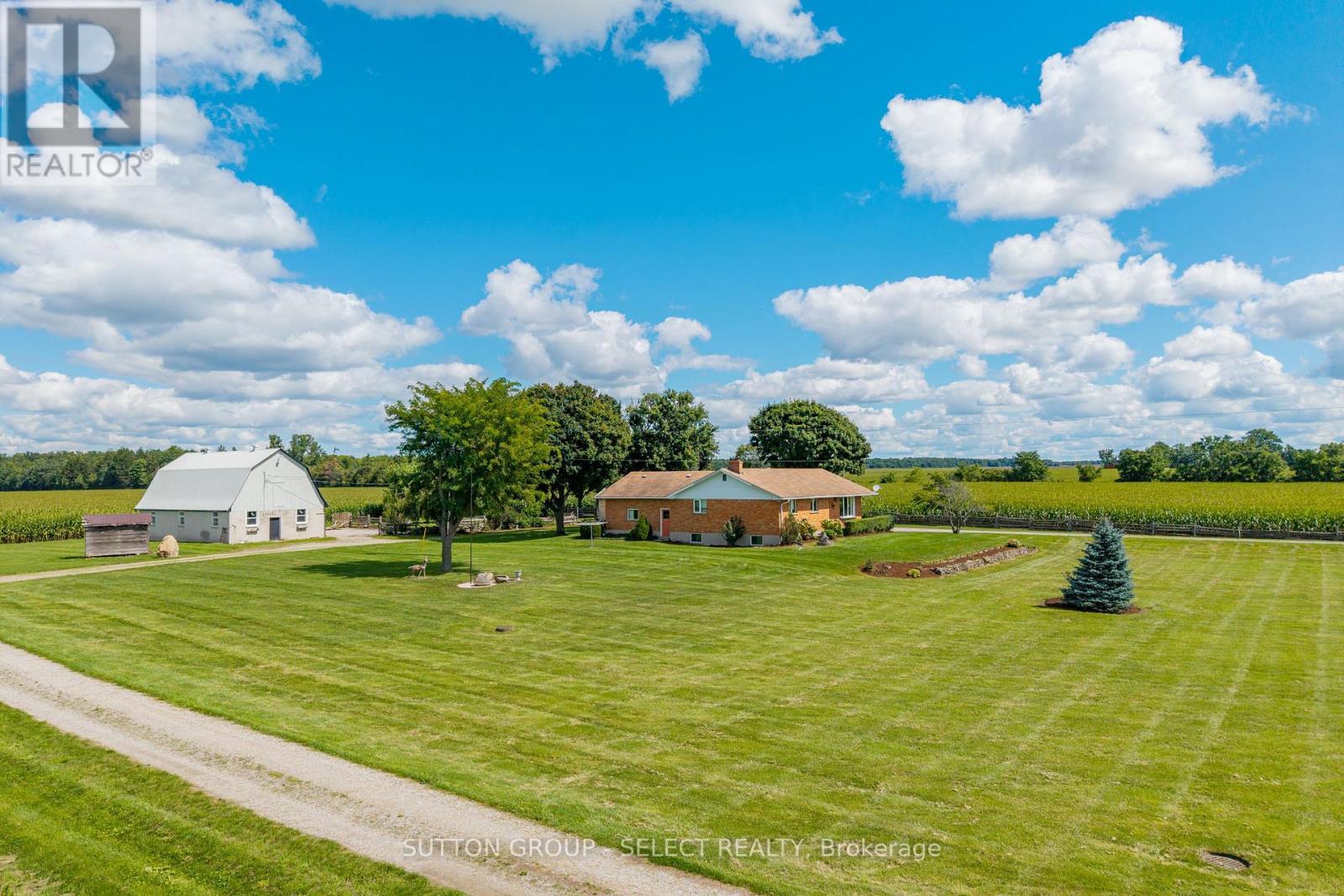 27840 Nairn Road Property Photo 8