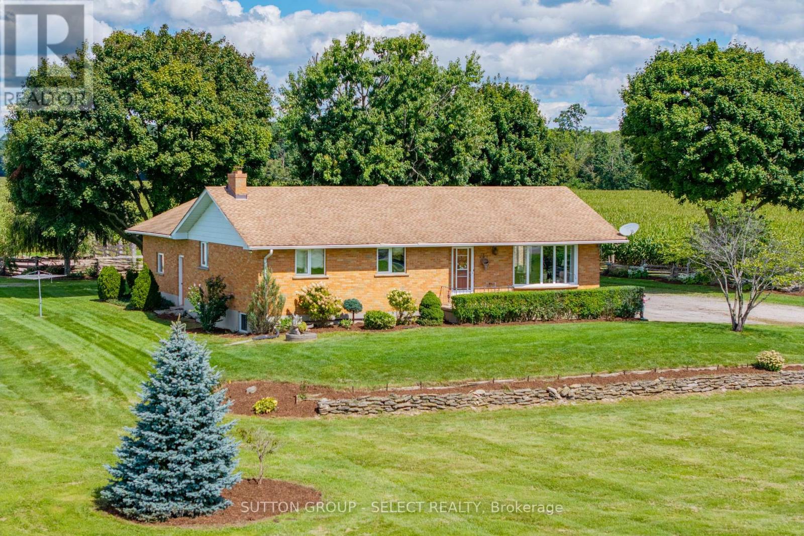 27840 Nairn Road Property Photo 9