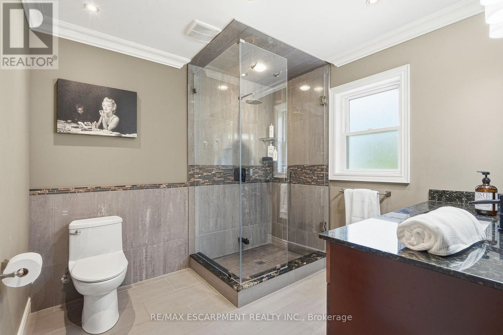 816 Alexander Road Property Photo 23