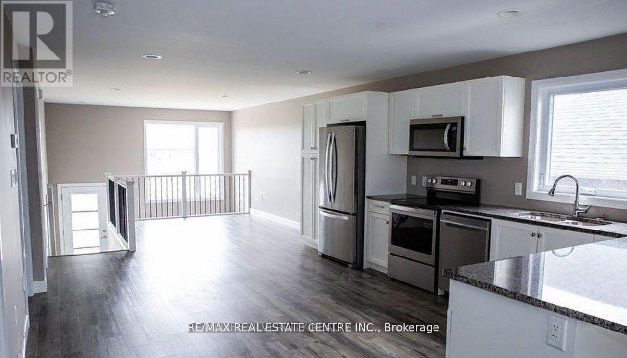 133 Howard Road Property Photo 3
