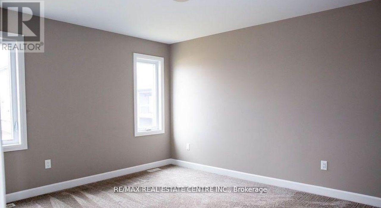 133 Howard Road Property Photo 5