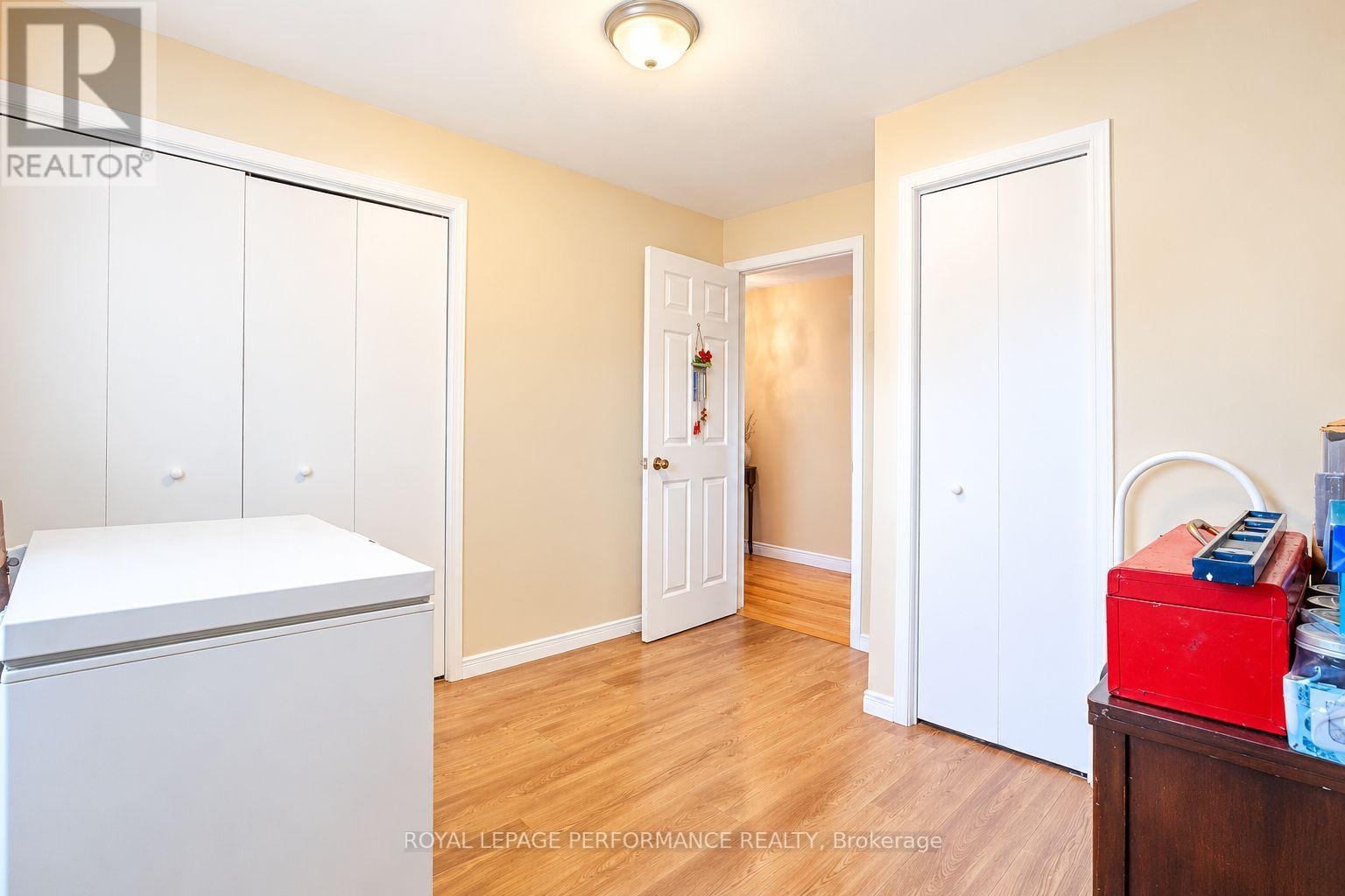 514 Catherine Street Property Photo 18