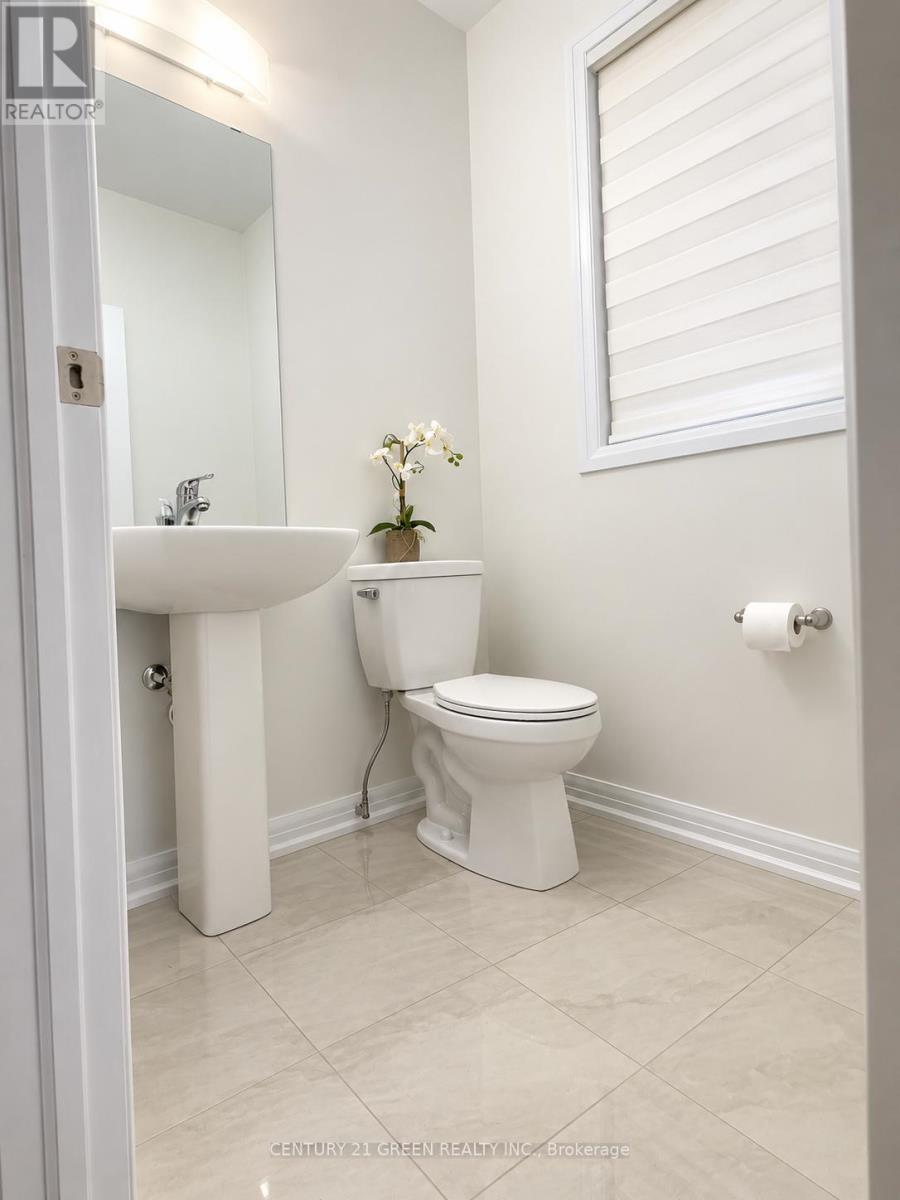 55 Selection Heights Property Photo 6