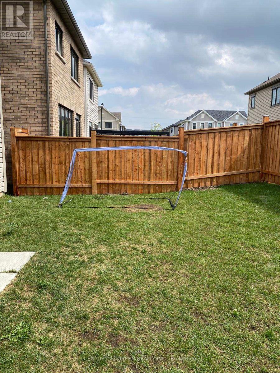 55 Selection Heights Property Photo 19