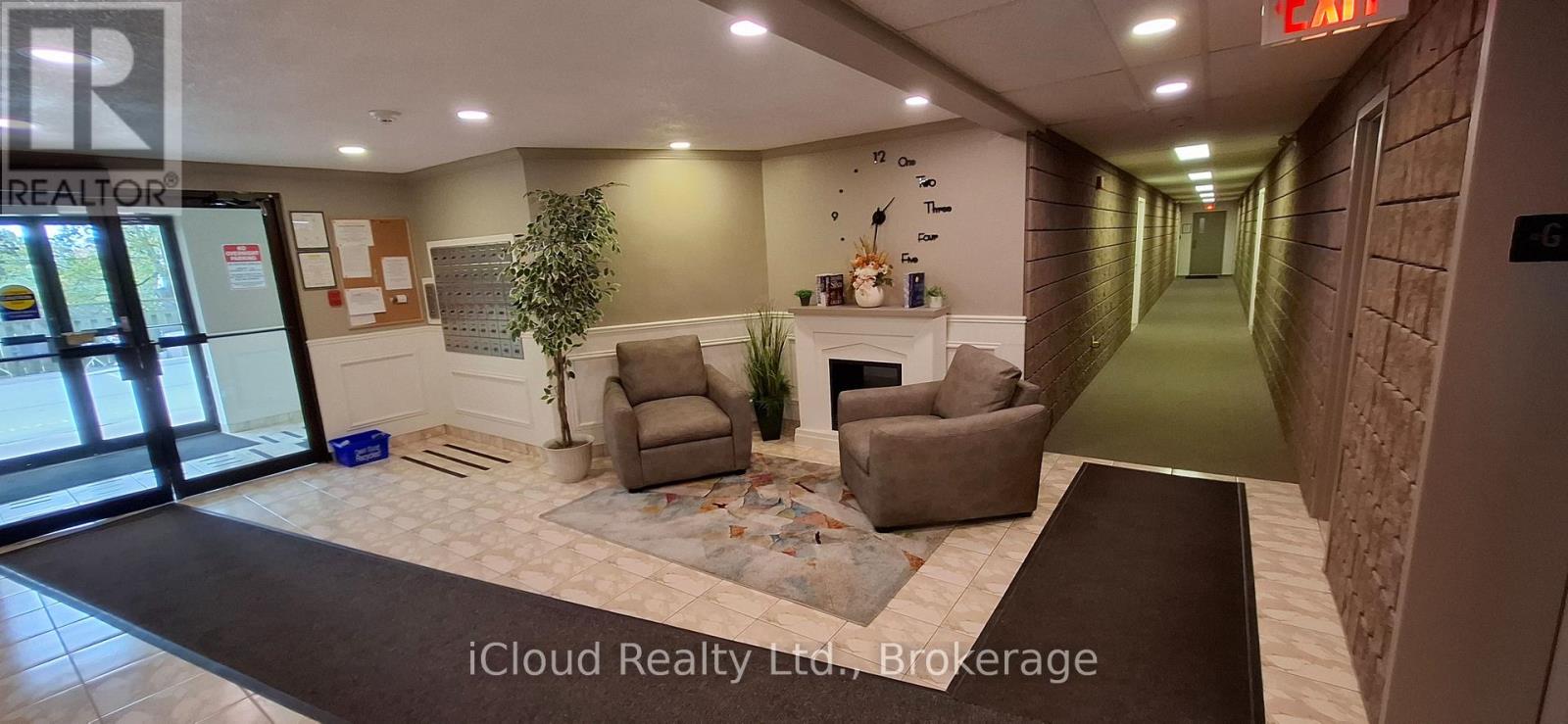 309 - 850 6th Street E Property Photo 3