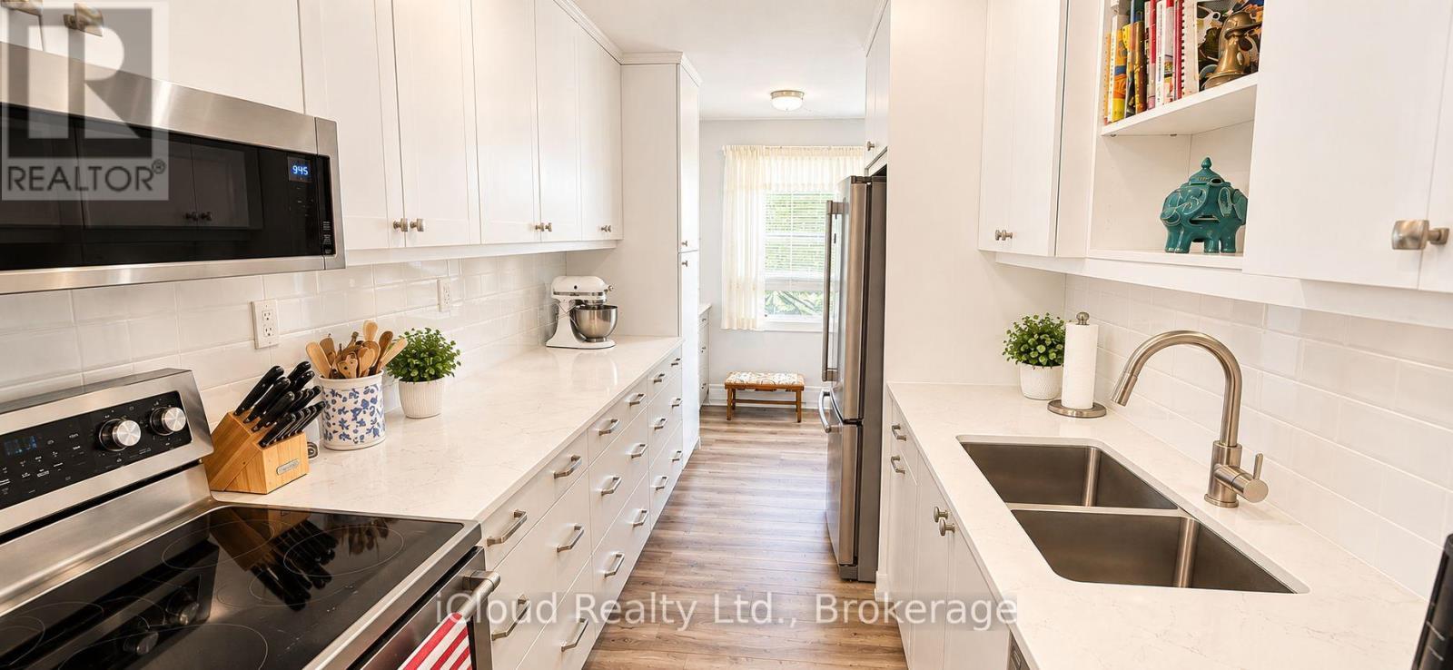 309 - 850 6th Street E Property Photo 7