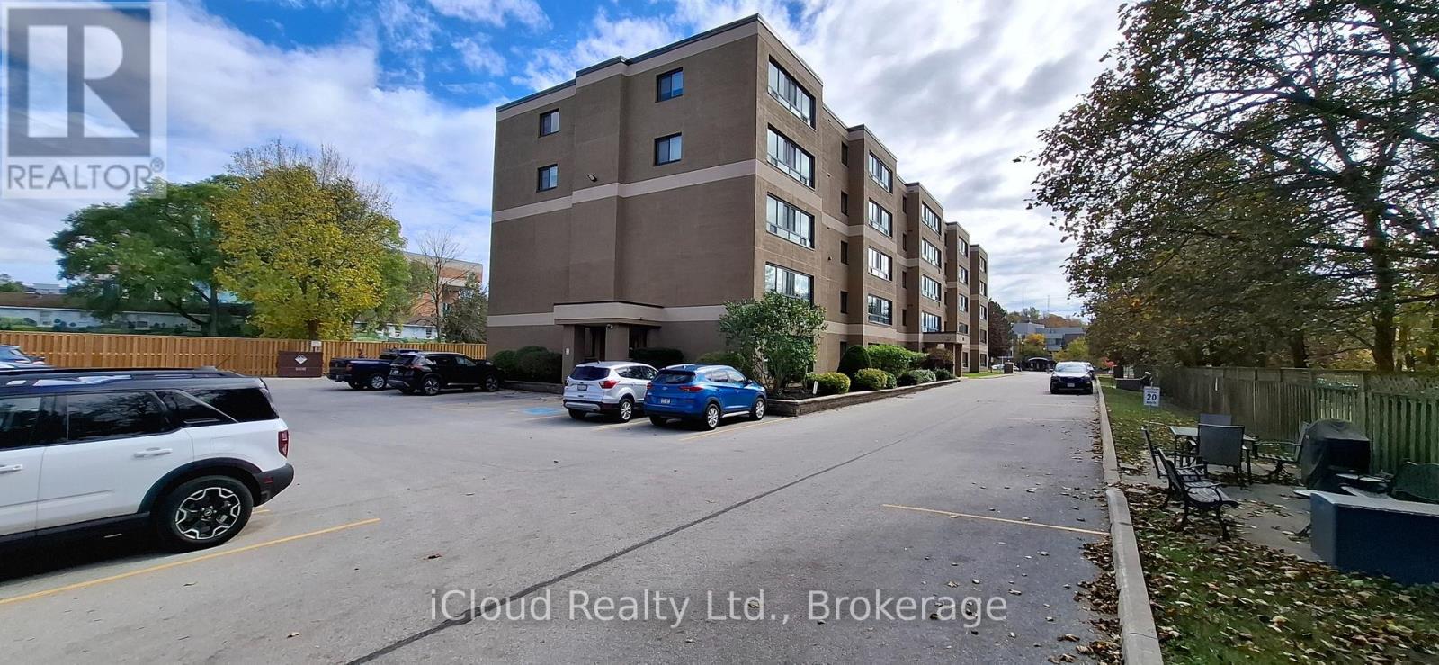 309 - 850 6th Street E Property Photo 17