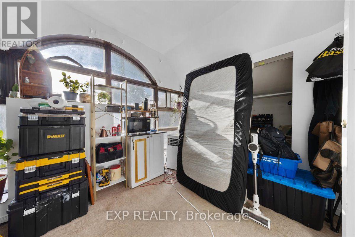 445 Hilson Avenue Property Photo 15