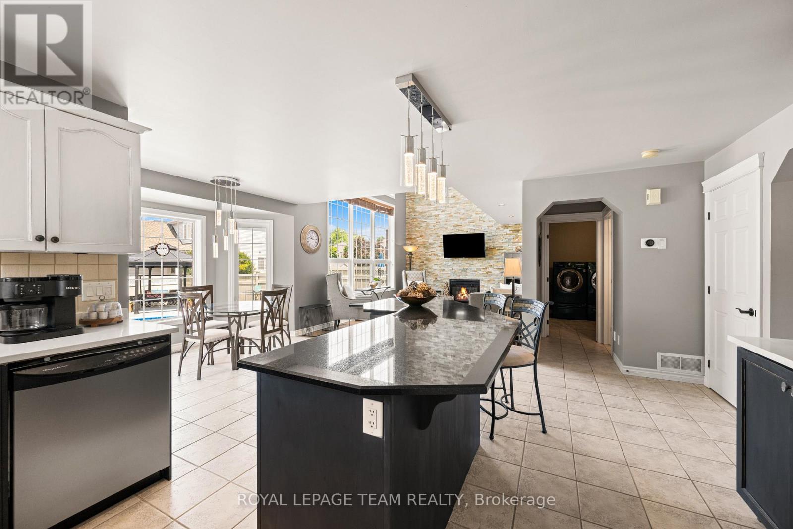 41 Blackshire Circle Property Photo 12