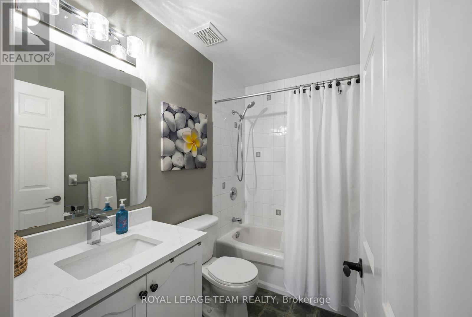 41 Blackshire Circle Property Photo 26