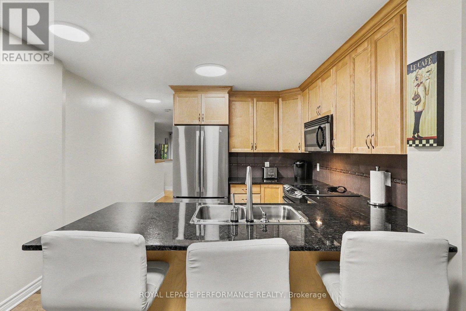 458 Leboutillier Avenue Property Photo 4