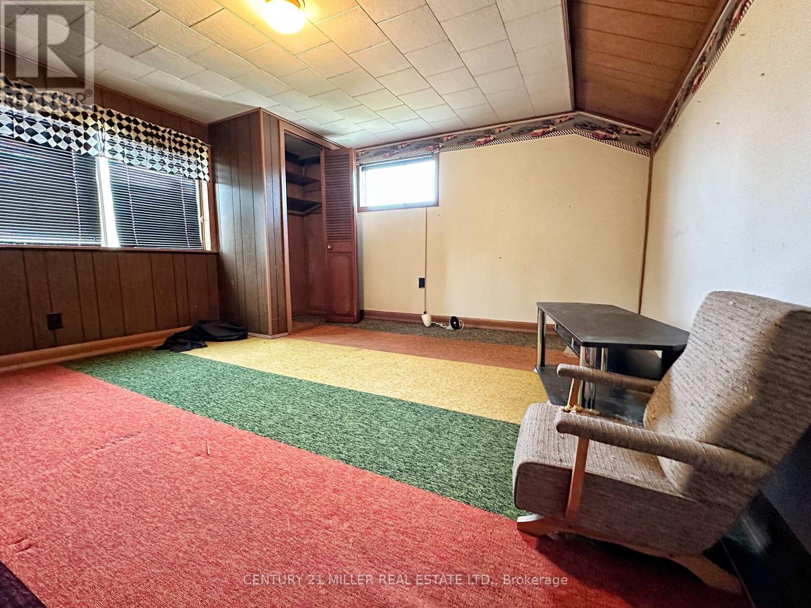 49 Ridge Road E Property Photo 15