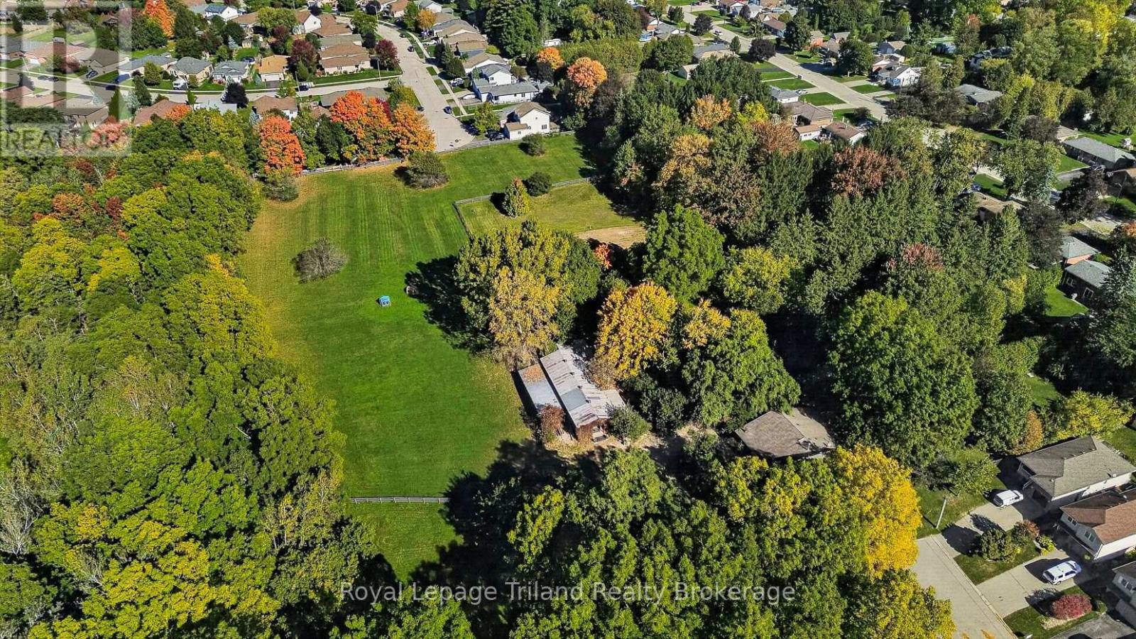 300 Haines Street N Property Photo 4