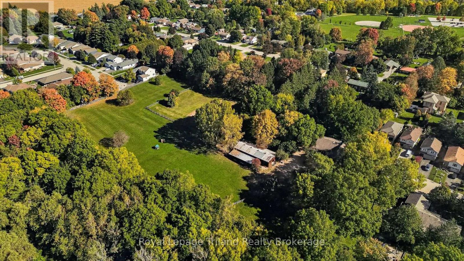 300 Haines Street N Property Photo 5