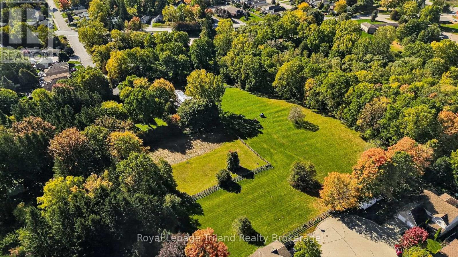 300 Haines Street N Property Photo 9