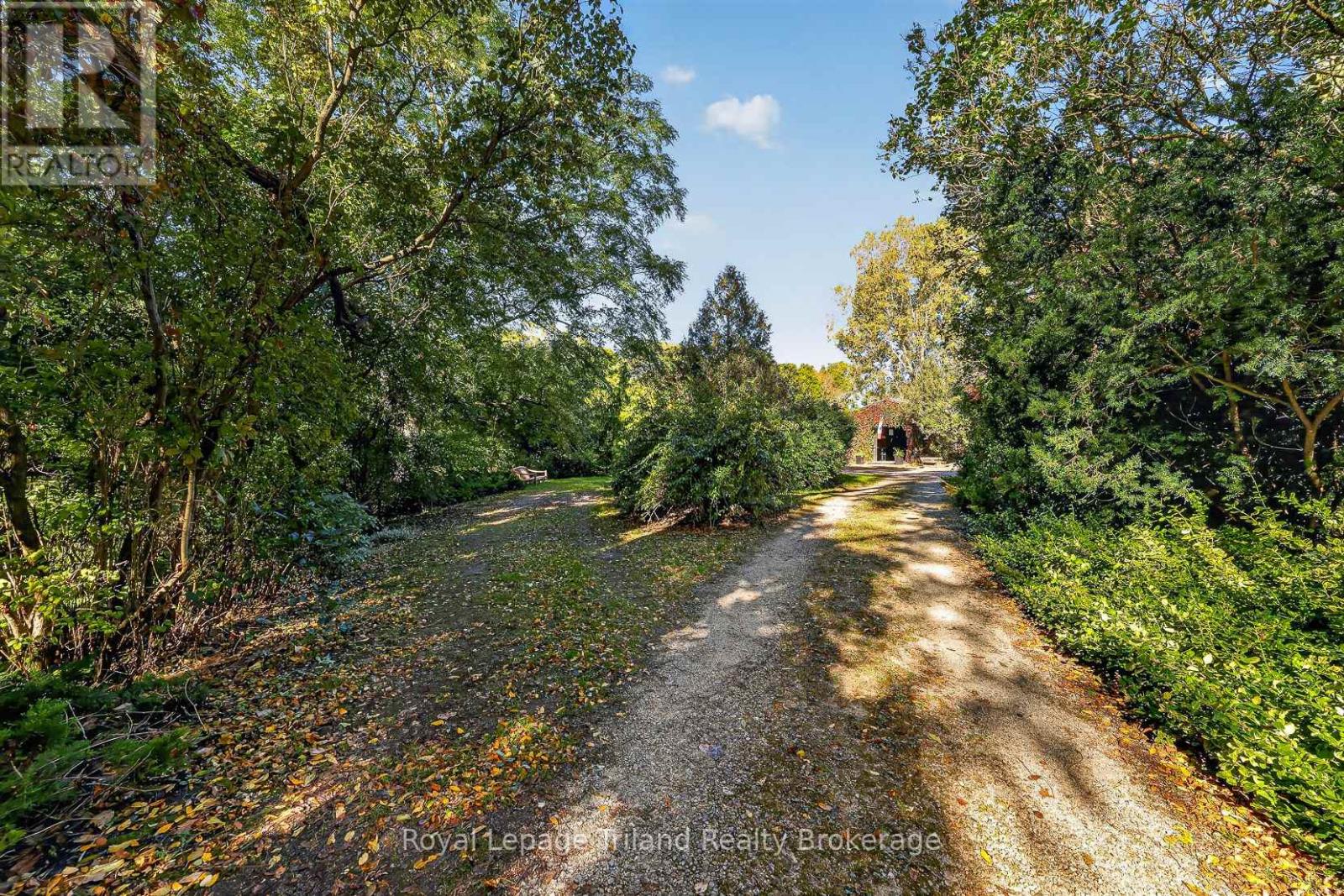 300 Haines Street N Property Photo 27