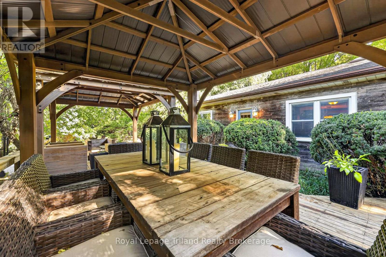300 Haines Street N Property Photo 34