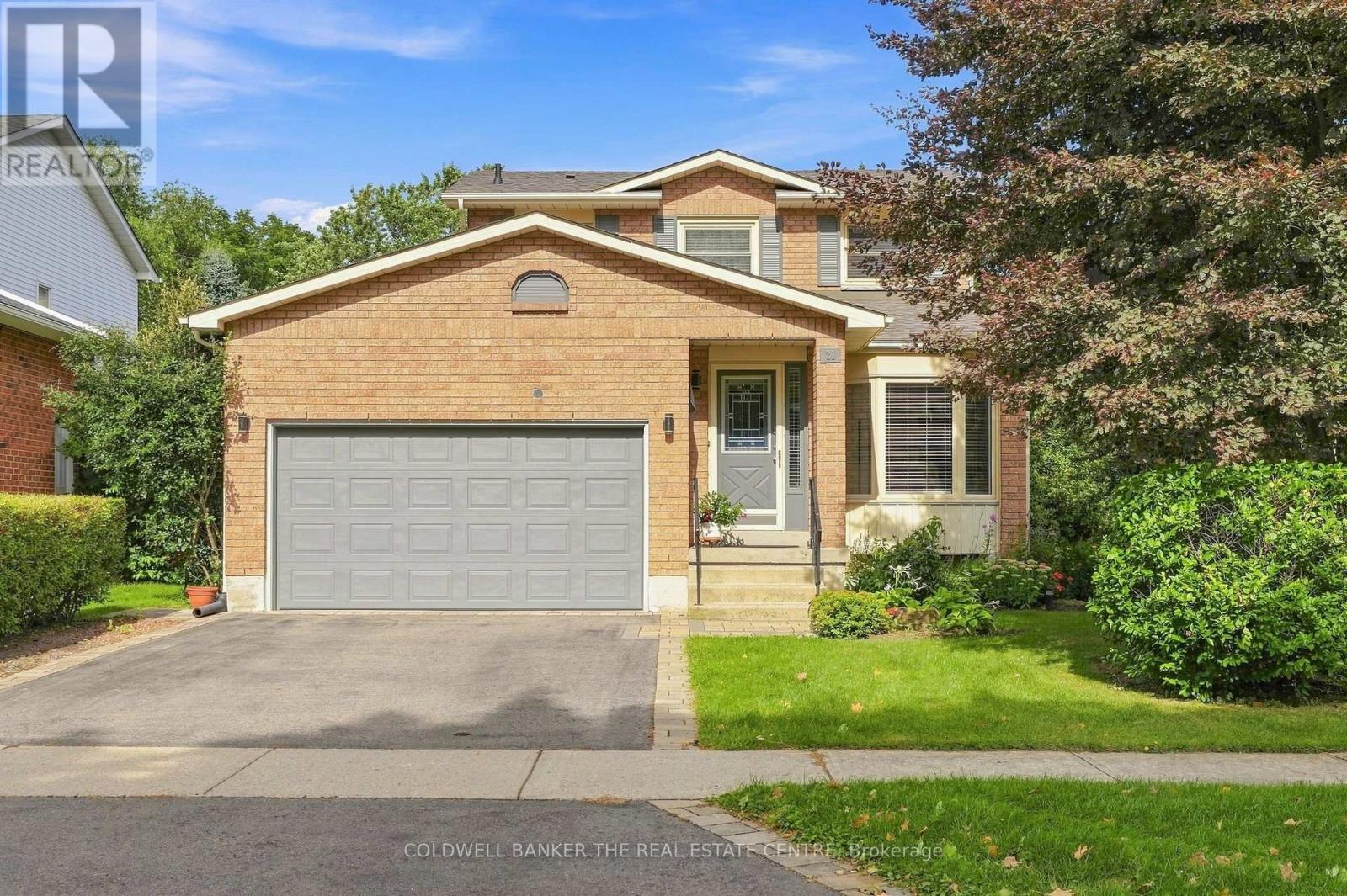 31 Karsh Crescent Property Photo 1