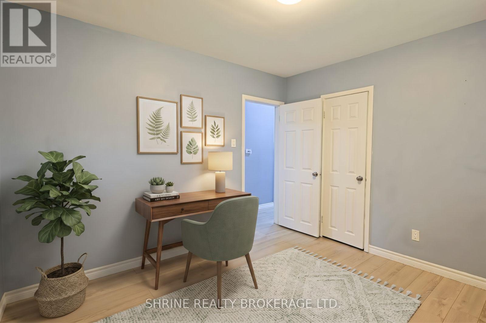 Upper Unit - 321 Salisbury Street Property Photo 9