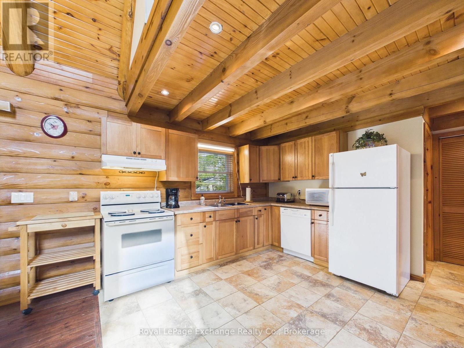 247 Huron Road Property Photo 6