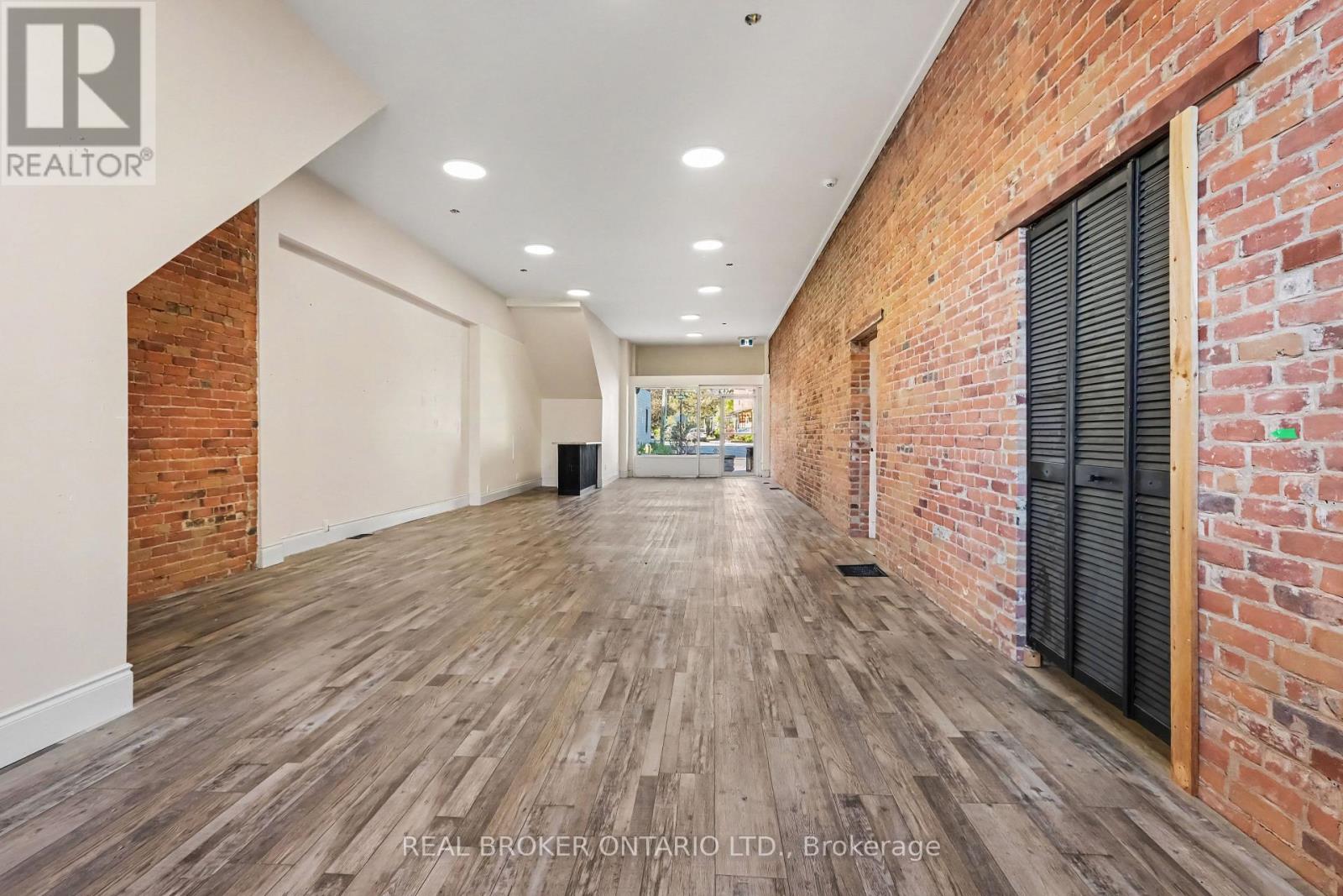 145 Bridge Street Property Photo 14
