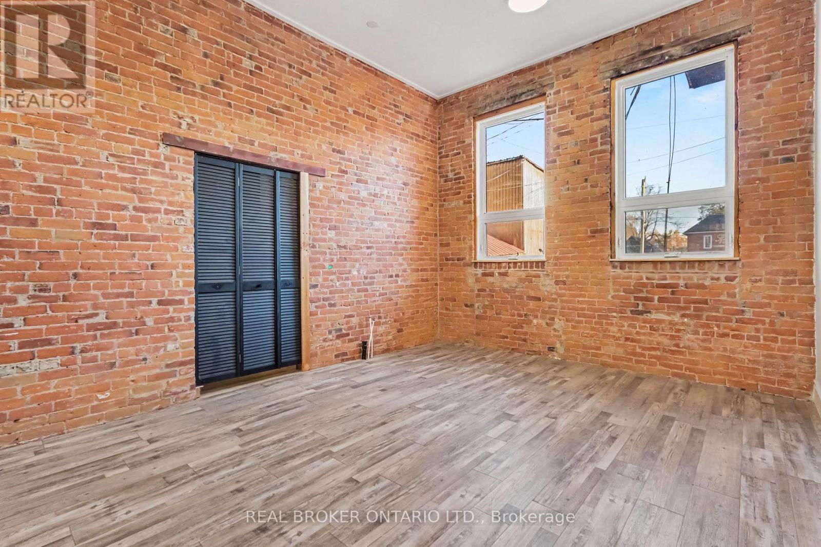 145 Bridge Street Property Photo 15