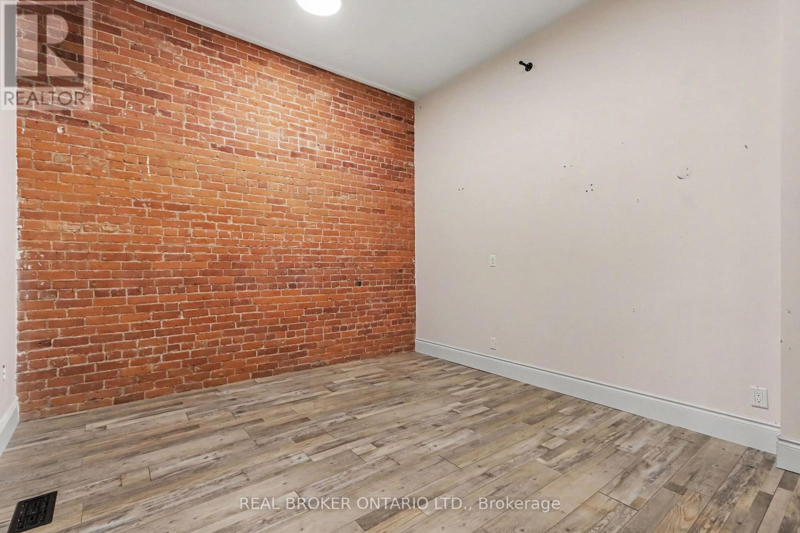 145 Bridge Street Property Photo 17