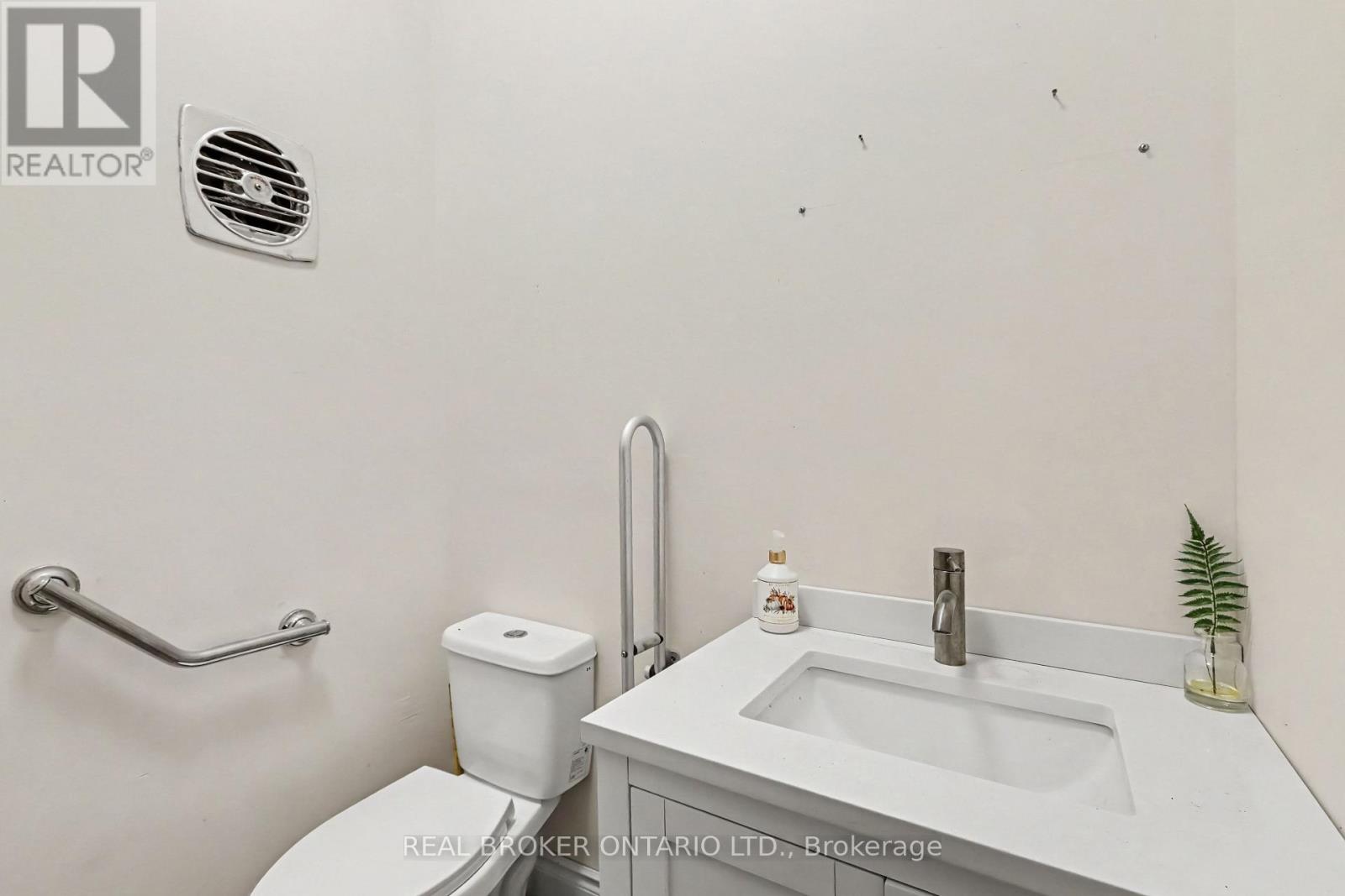 145 Bridge Street Property Photo 20