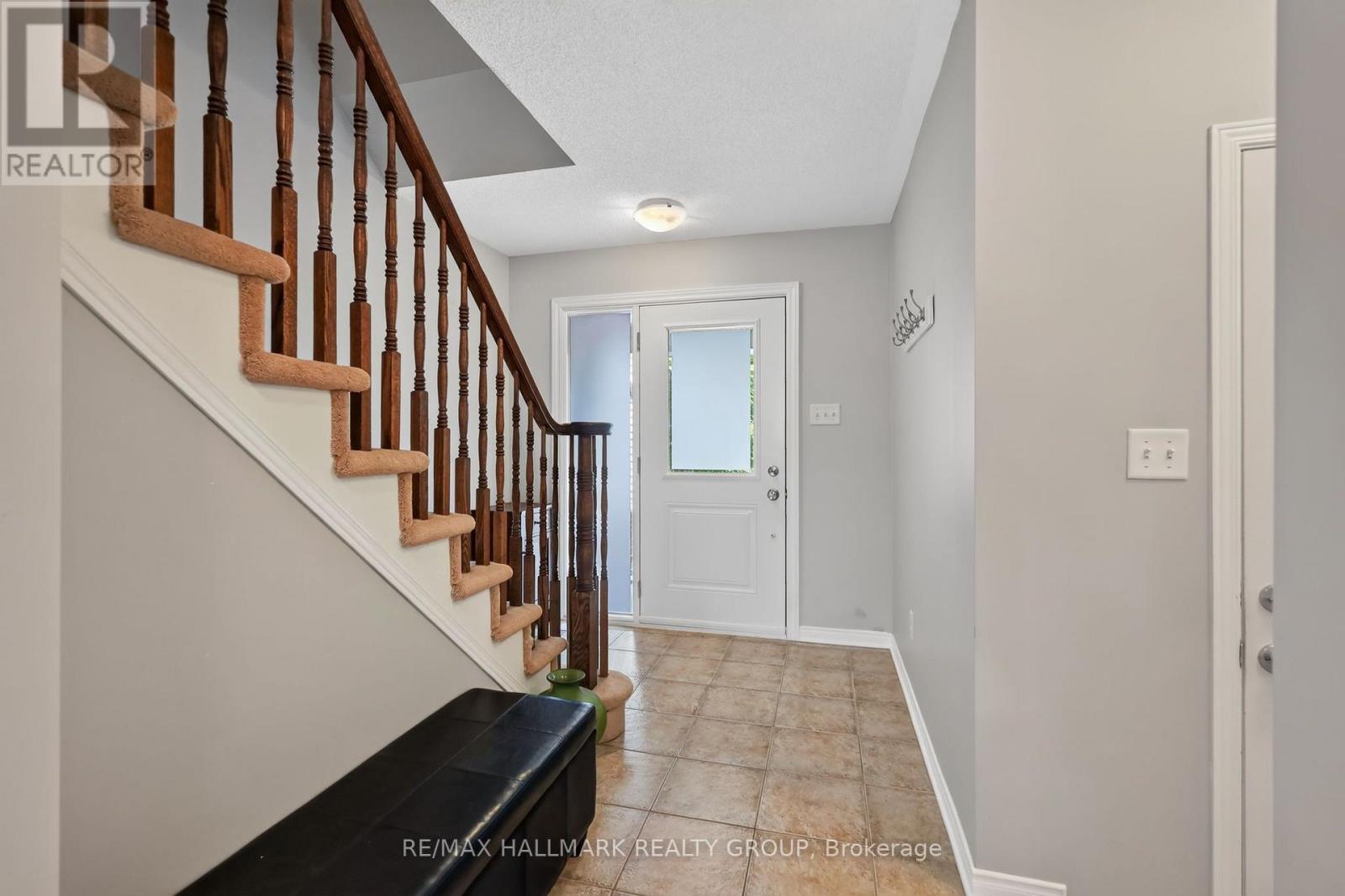 316 Aldworth Private Property Photo 3