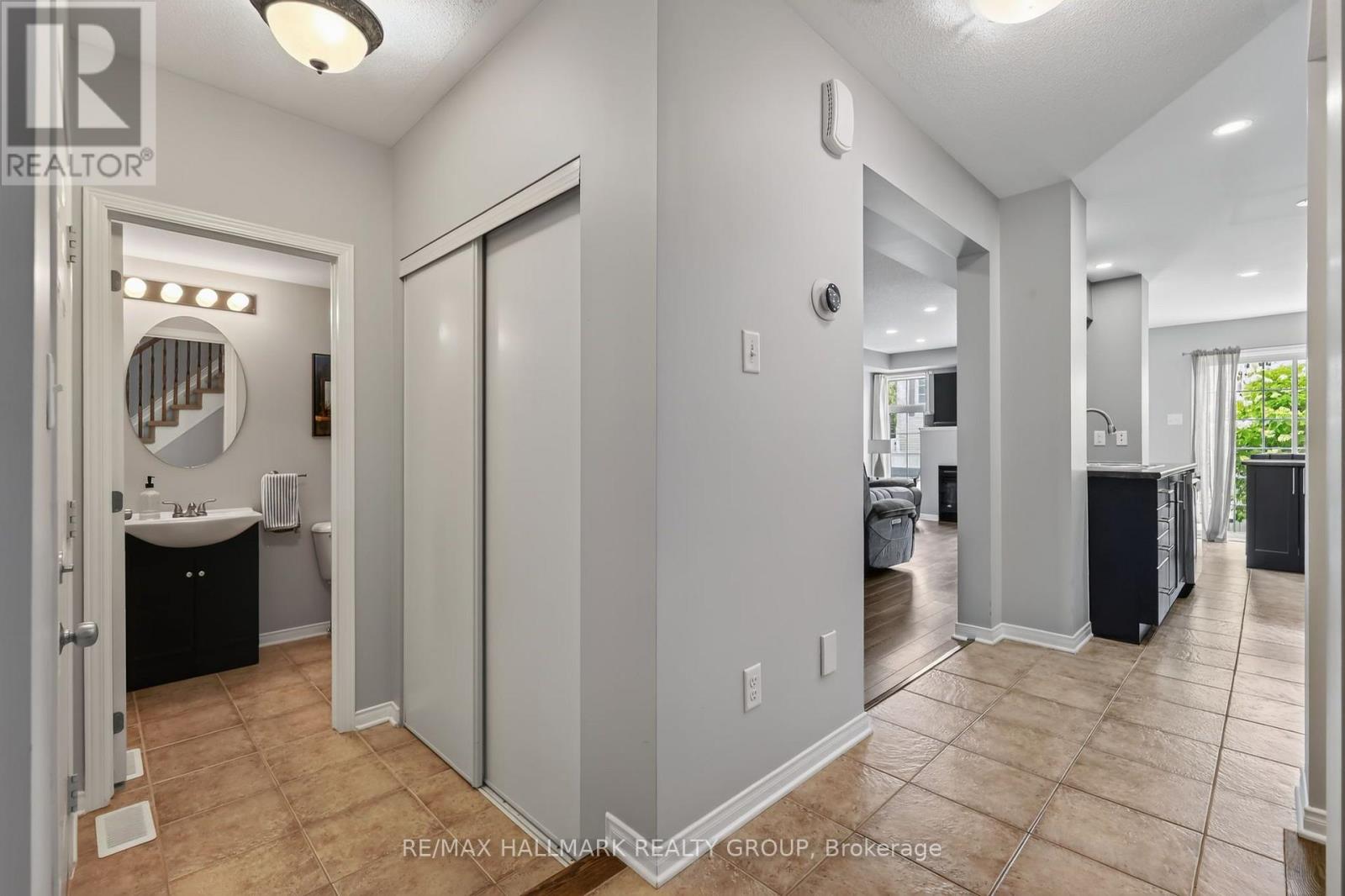 316 Aldworth Private Property Photo 5