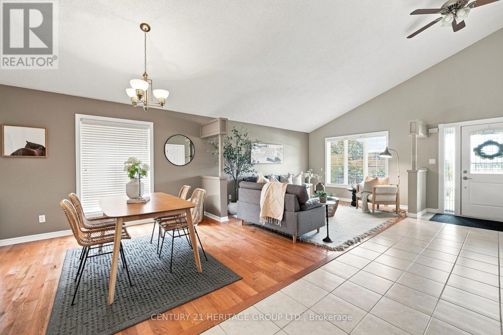 546 Jerseyville Road W Property Photo 2