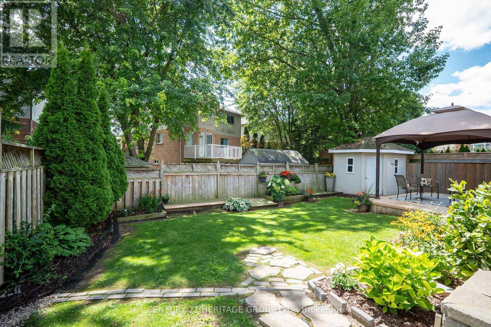 546 Jerseyville Road W Property Photo 46