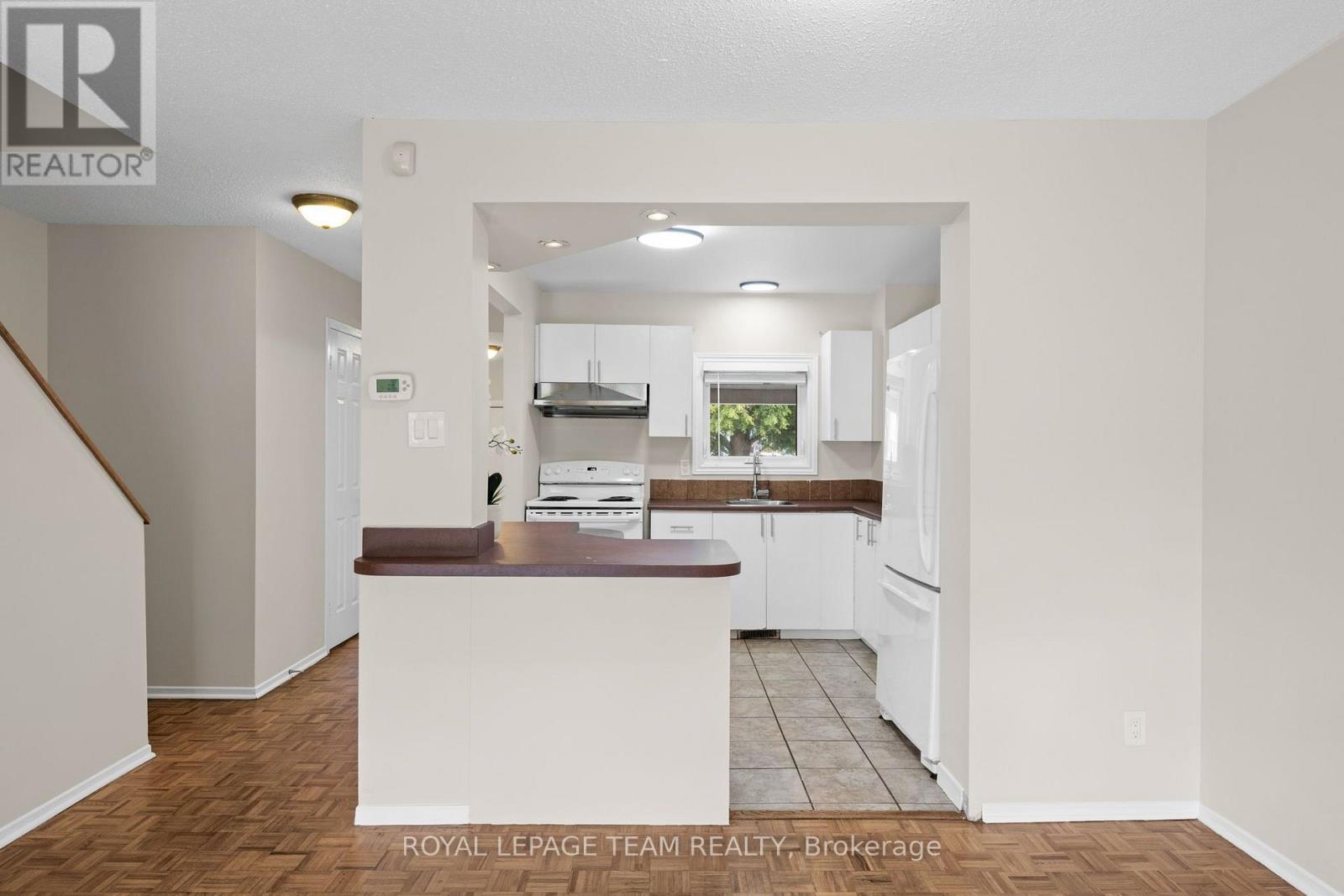 26 Paddington Private Property Photo 9