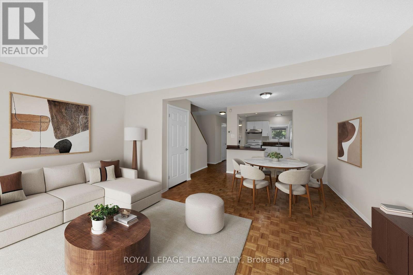 26 Paddington Private Property Photo 22