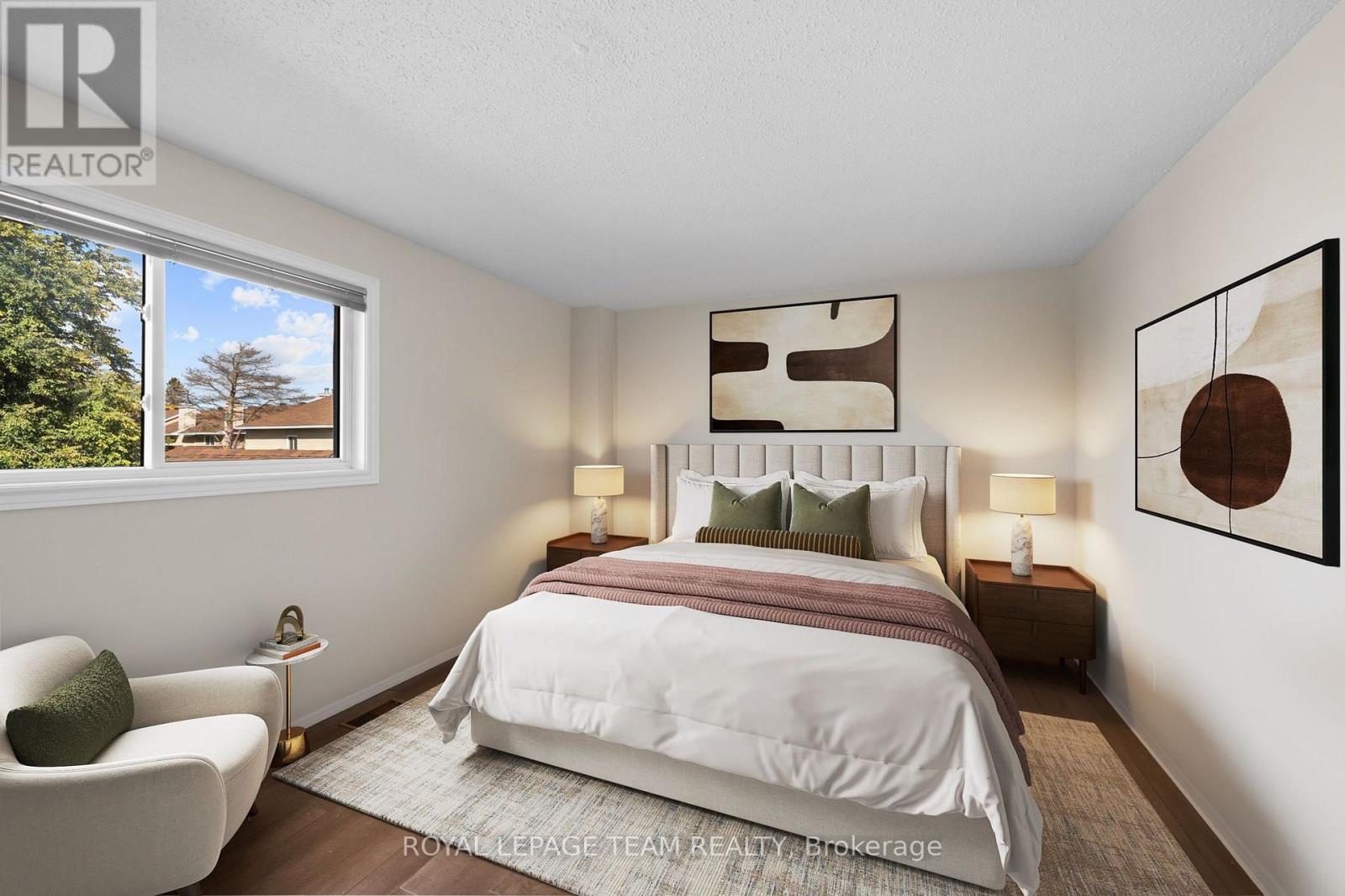 26 Paddington Private Property Photo 29