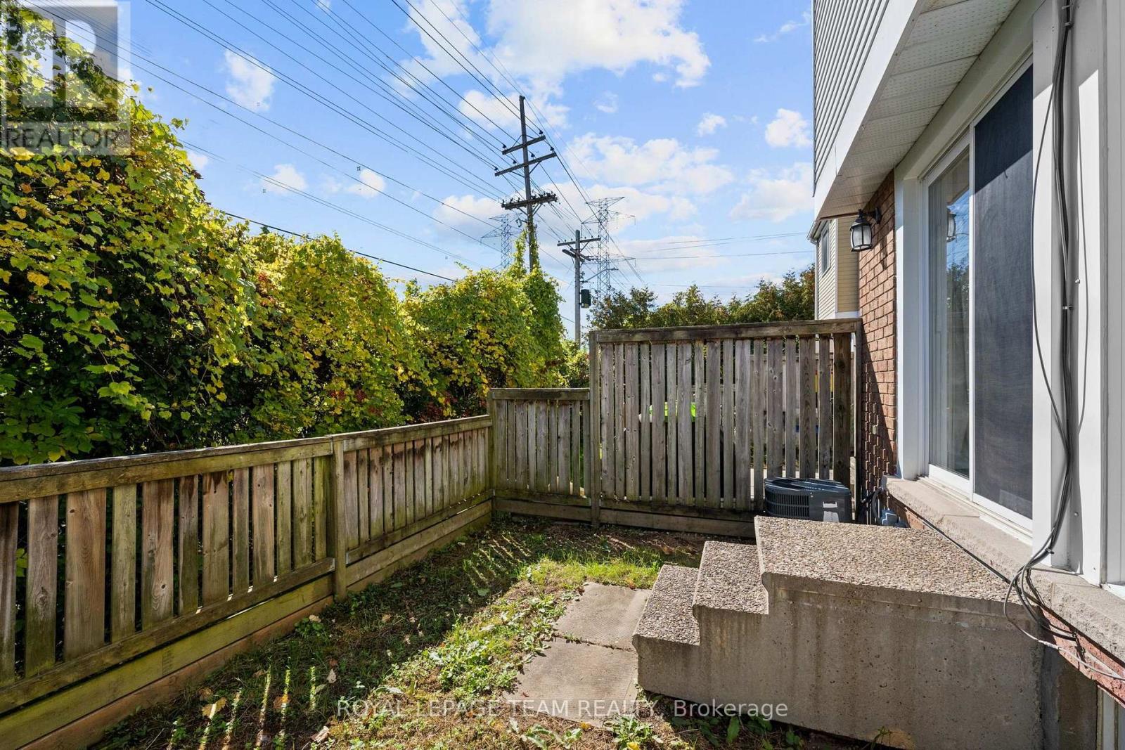 26 Paddington Private Property Photo 43