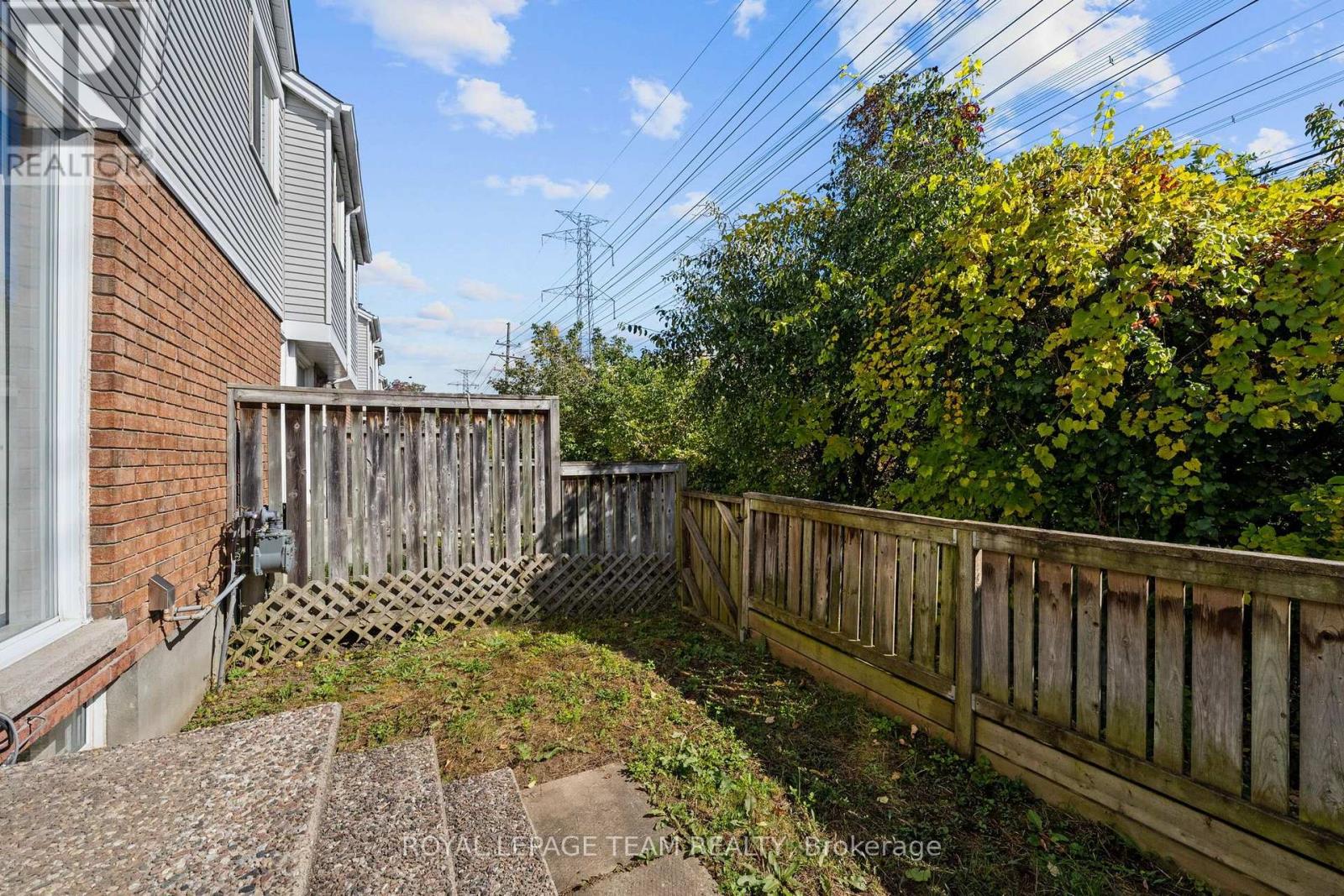 26 Paddington Private Property Photo 44