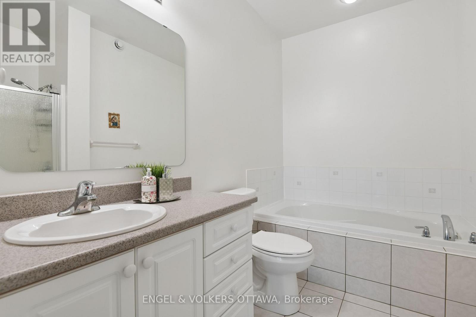 162 Maple Key Private Property Photo 15