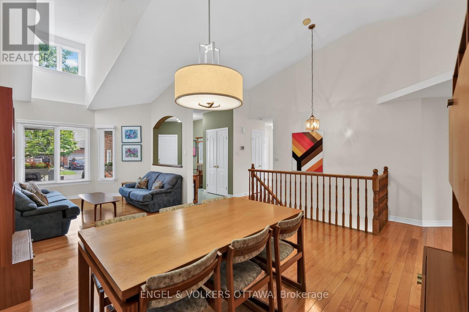 10 Waterthrush Crescent Property Photo 9