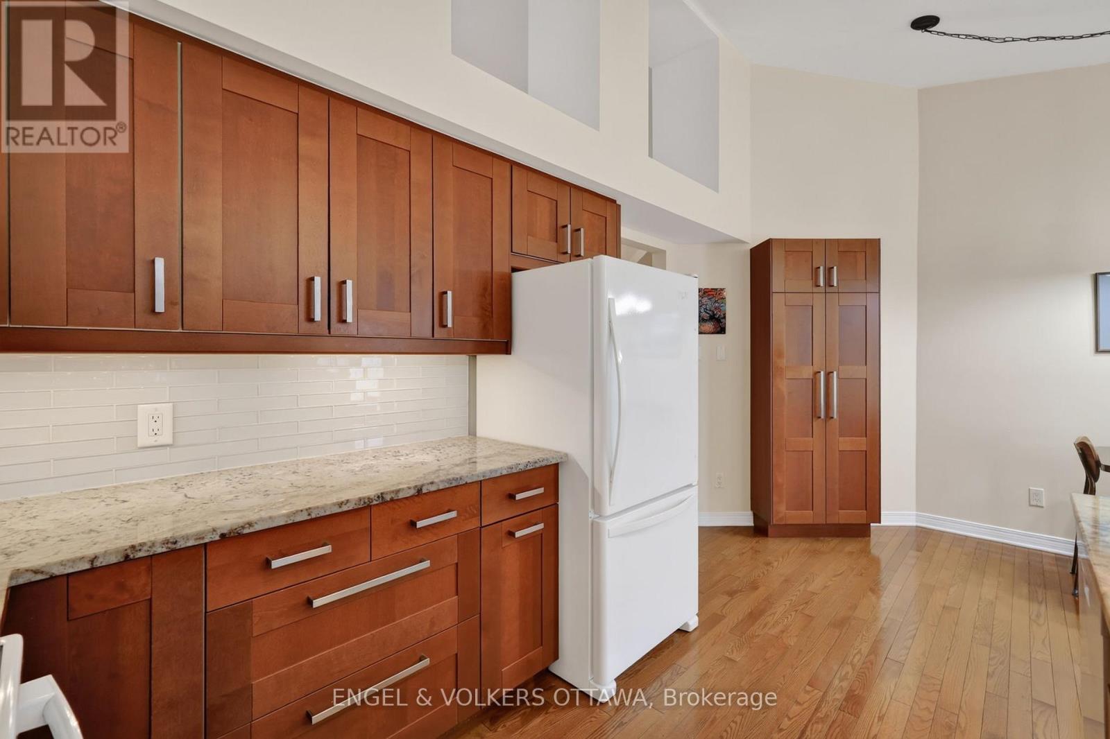 10 Waterthrush Crescent Property Photo 16