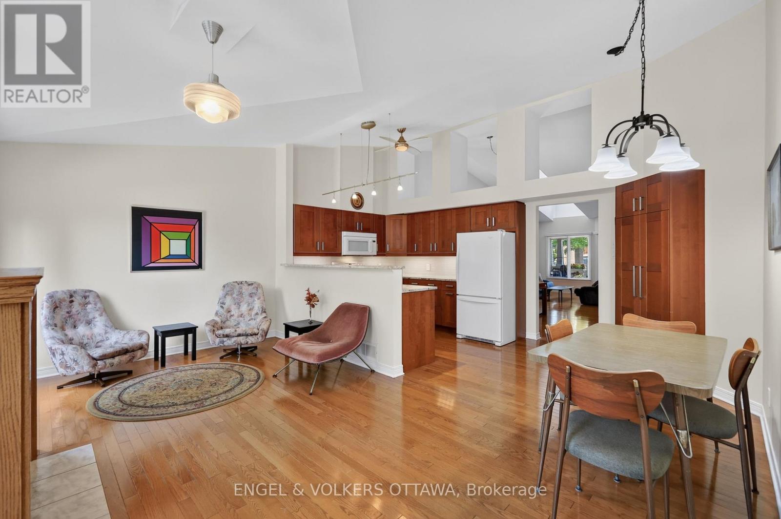 10 Waterthrush Crescent Property Photo 17