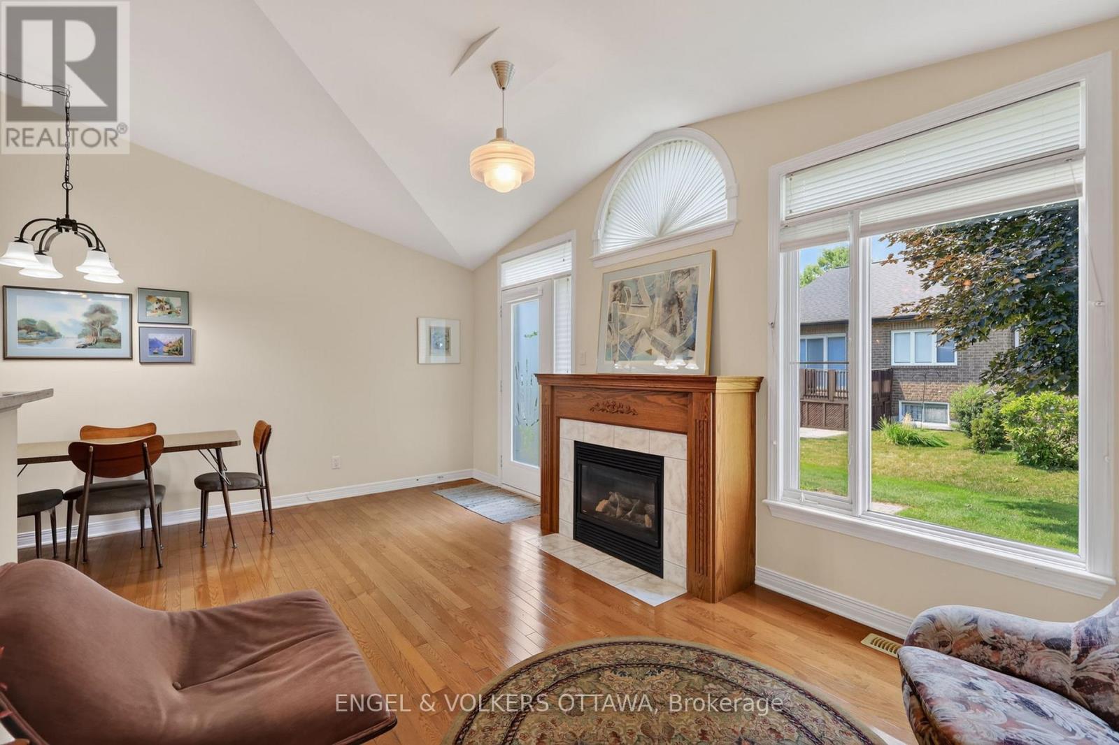10 Waterthrush Crescent Property Photo 19