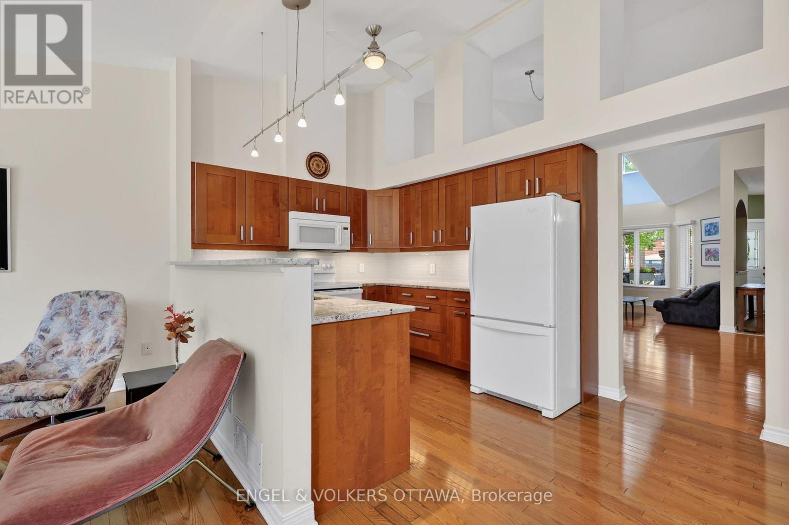 10 Waterthrush Crescent Property Photo 20