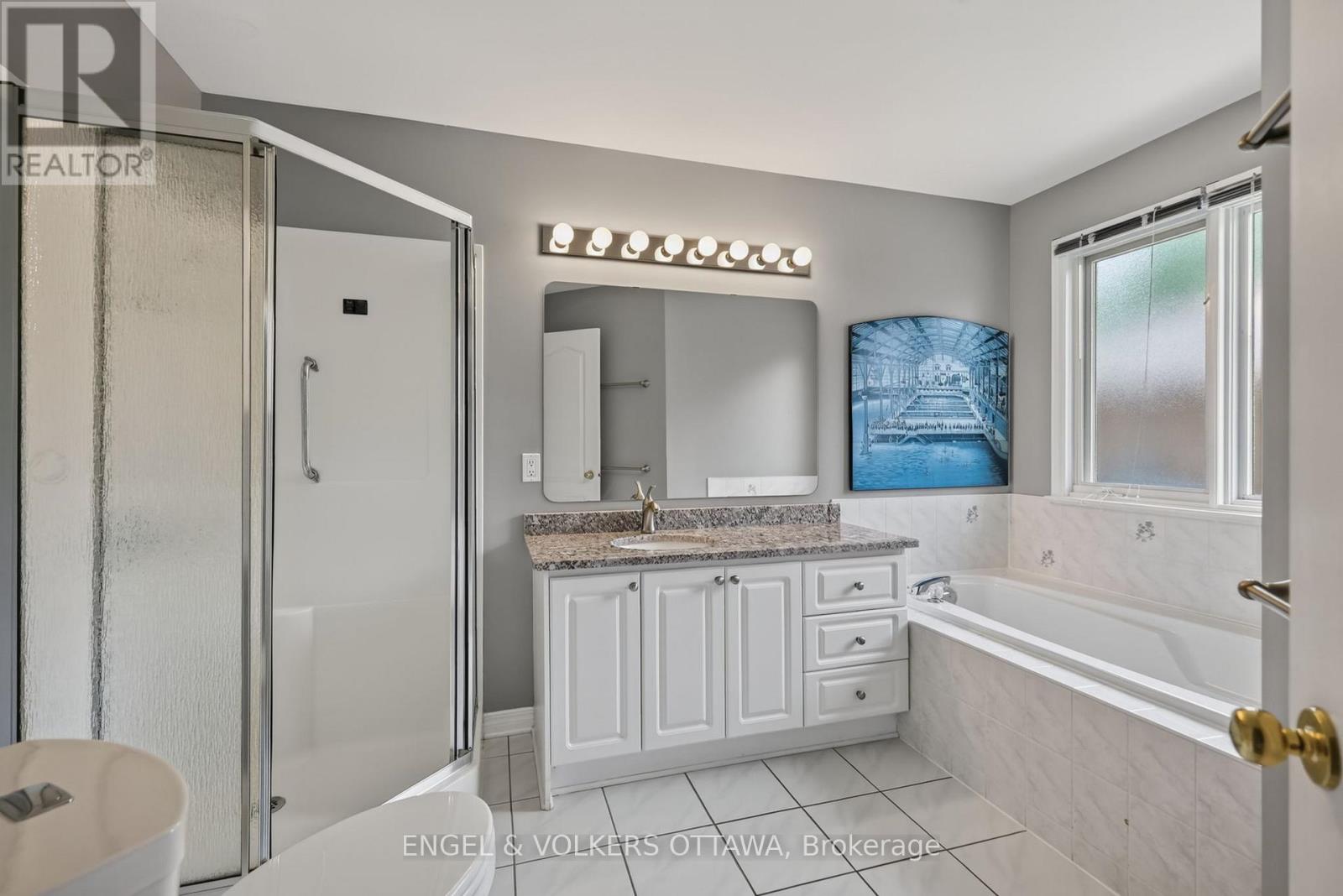 10 Waterthrush Crescent Property Photo 23