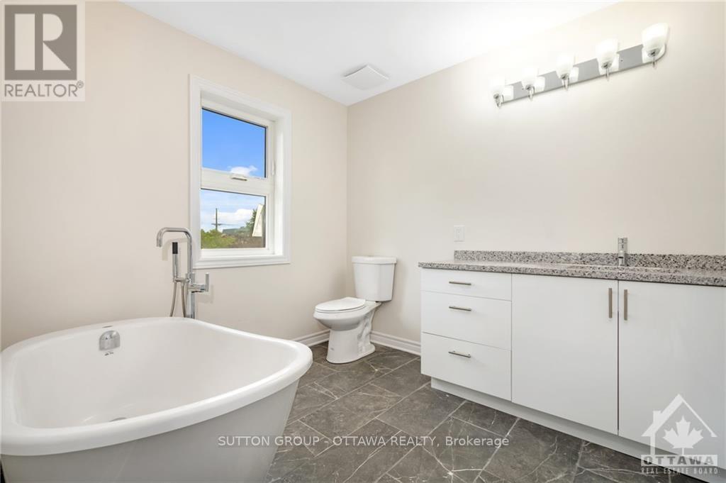 183 Presland Road Property Photo 8