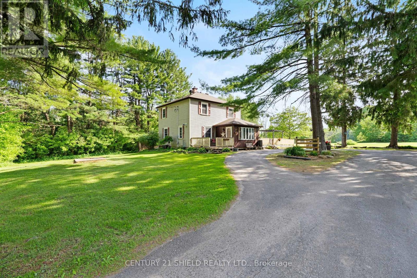 2864 County Road 30 Road Property Photo 2